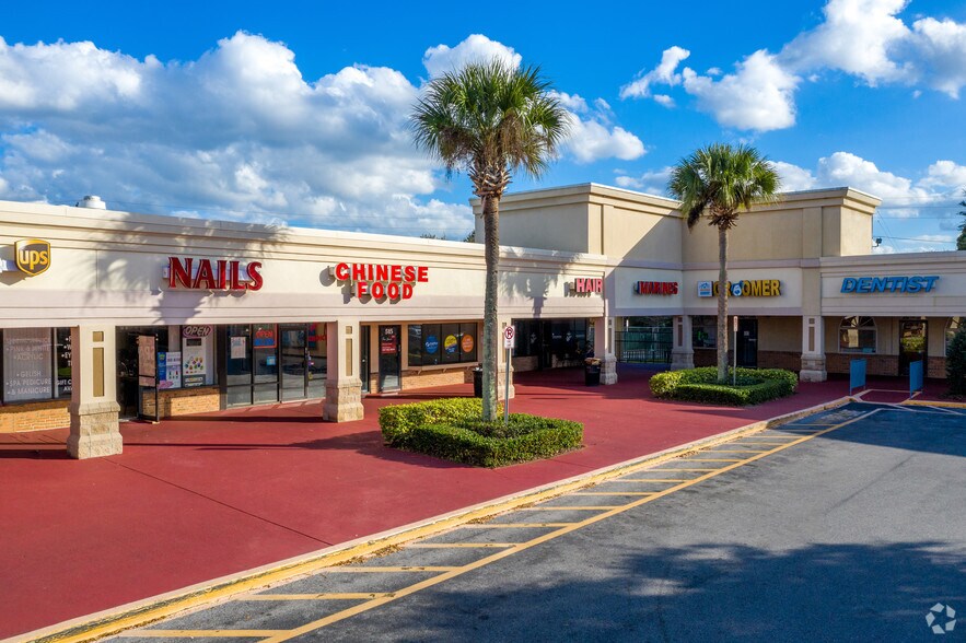 More Photos Of 413 S Chickasaw Trl, Orlando Unknown For Lease