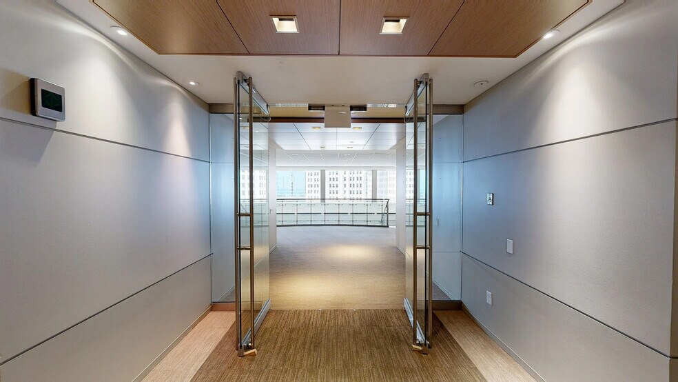 Photo of 10th Floor Ste 1000