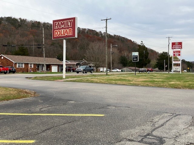 More Photos Of Route 61, Eleanor Unknown For Lease