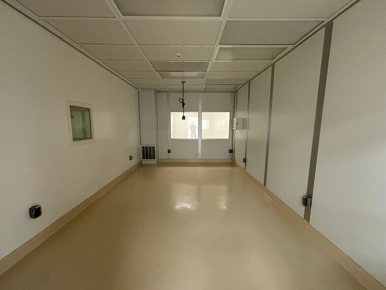 More Photos Of 3329 Enterprise Ave, Hayward Warehouse For Lease