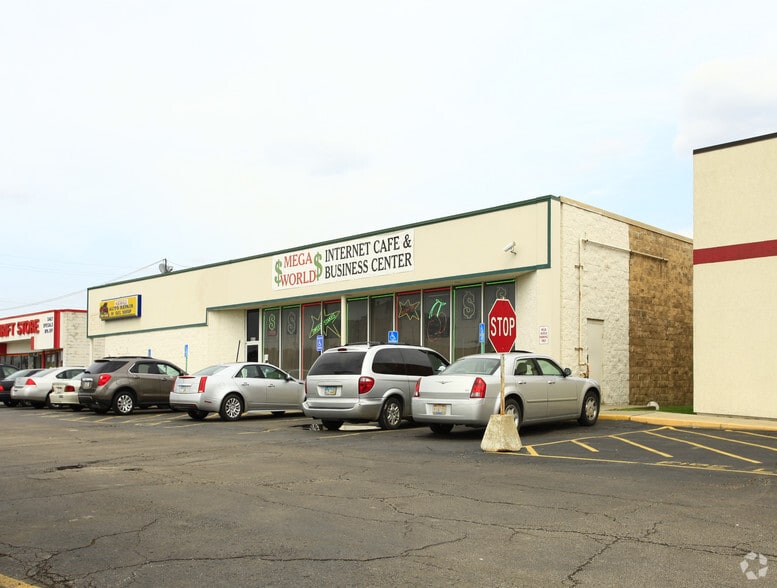 More Photos Of 4635 Northfield Rd, Cleveland Freestanding For Lease