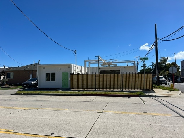 More Photos Of 1728 W 166th St, Gardena Manufacturing For Sale