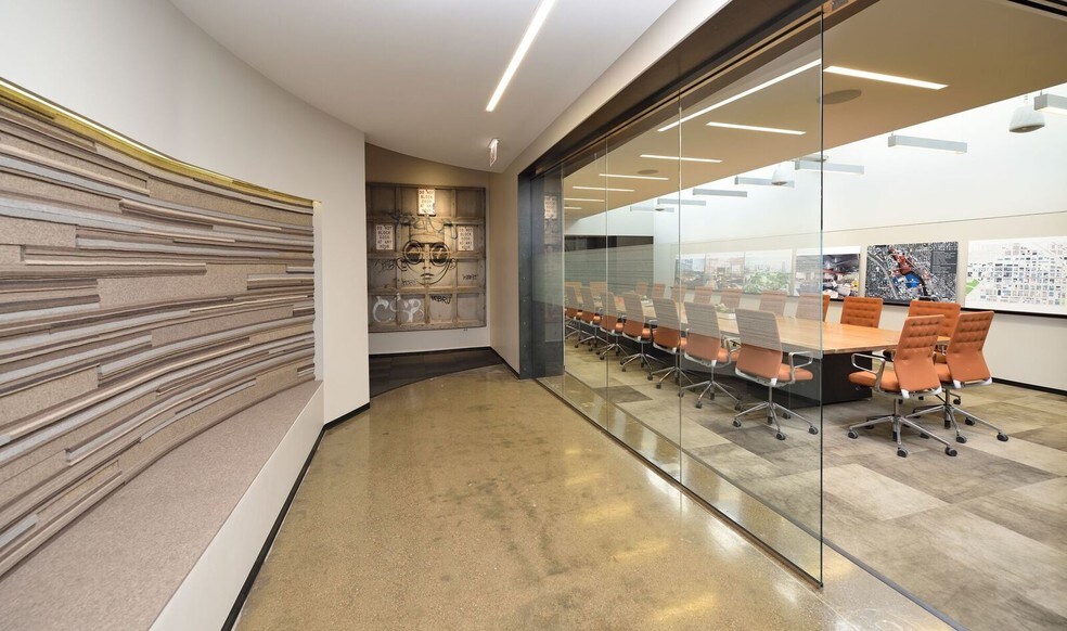 More Photos Of 1040 W Randolph St, Chicago Office For Sale
