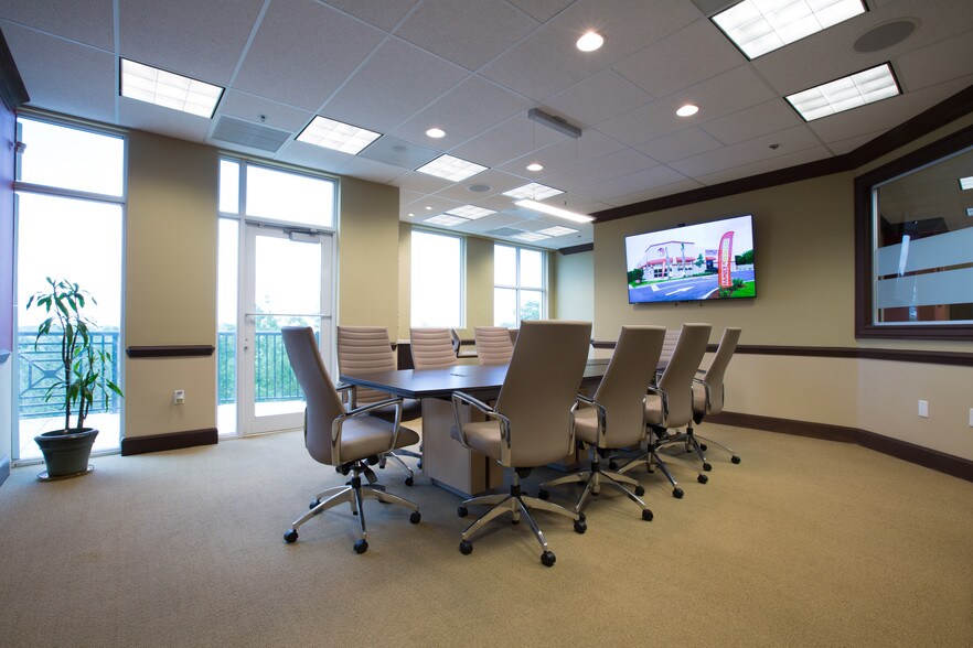 More Photos Of 5803 NW 151st St, Miami Lakes Office For Sale