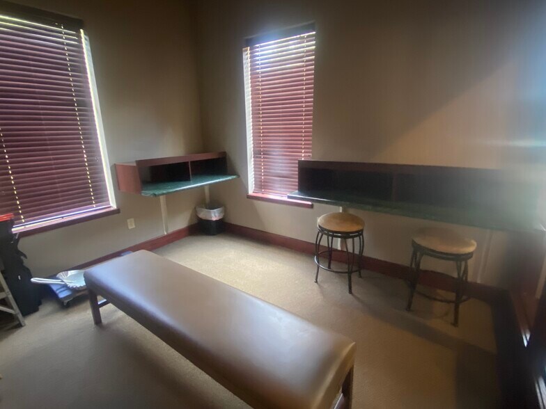 More Photos Of 2906 Cypress Rd, Arkadelphia Office For Lease