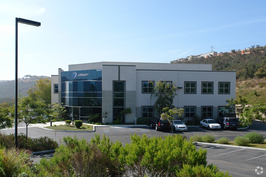 More Photos Of 10637 Scripps Summit Ct, San Diego Warehouse For Sale