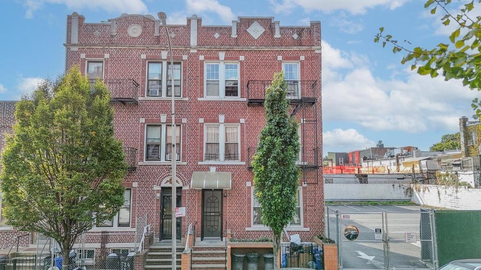 Primary Photo Of 522 Bay Ridge Ave, Brooklyn Apartments For Sale