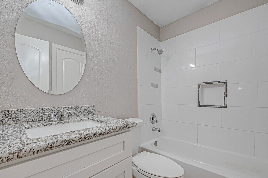 More Photos Of 7315 Housman, Houston Specialty For Sale