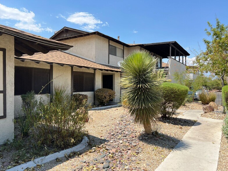 More Photos Of 2916 Karen Ave, Las Vegas Apartments For Sale