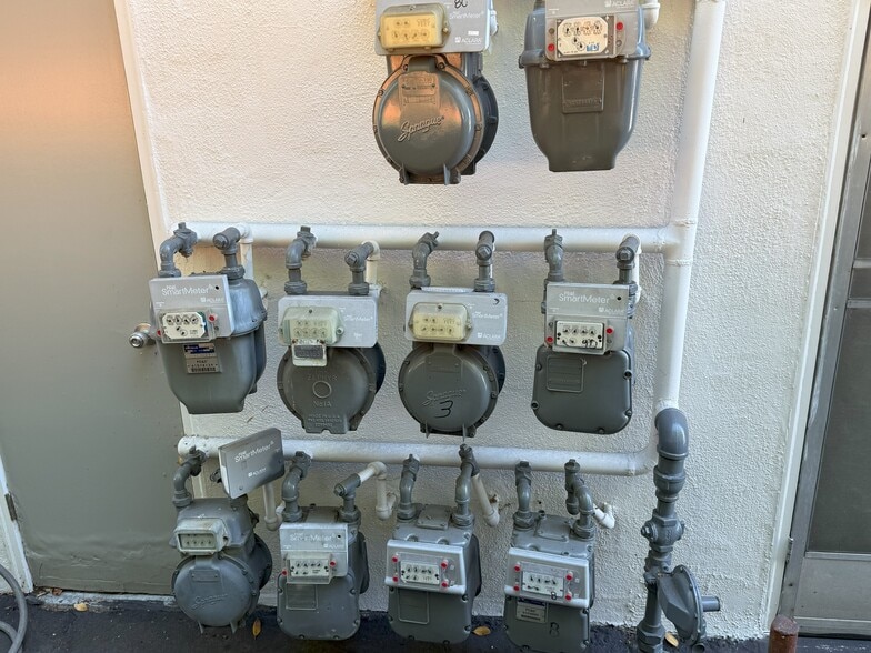 More Photos Of 501 N Santa Cruz Ave, Los Gatos Storefront Retail Office For Sale