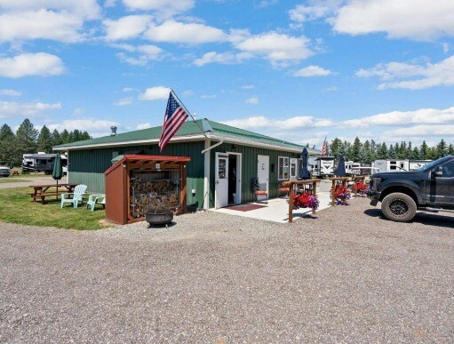 More Photos Of 265 Kinnikinnick Ln, Columbia Falls Specialty For Sale