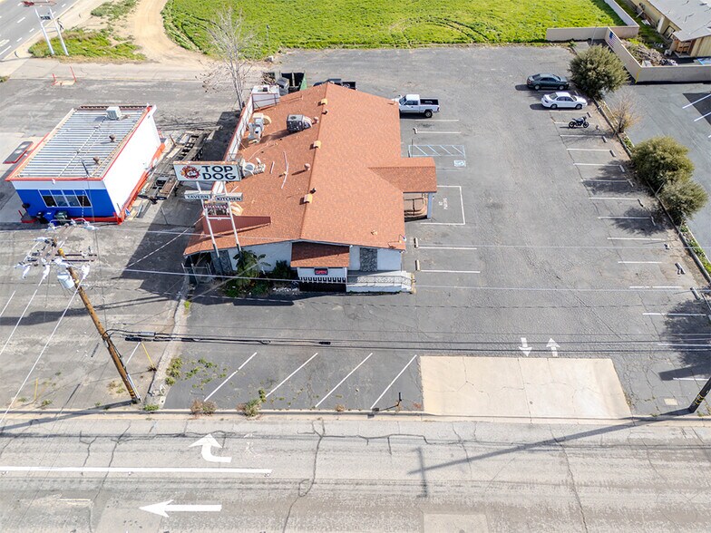 More Photos Of 12131 14th St, Yucaipa Restaurant For Lease