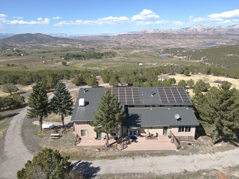 Primary Photo Of 50158 Eagles Way, Mesa Hospitality For Sale