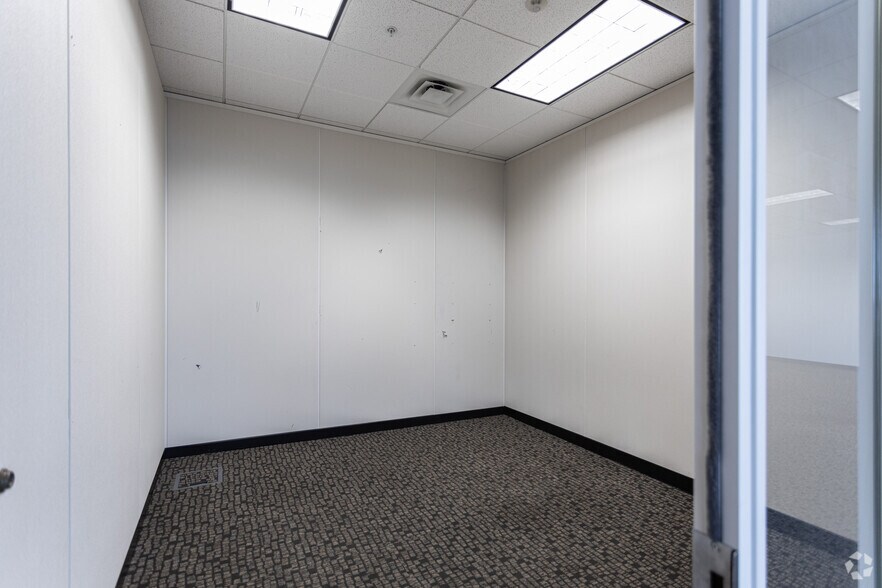 More Photos Of 2525 Lake Park Blvd, Salt Lake City Medical For Lease