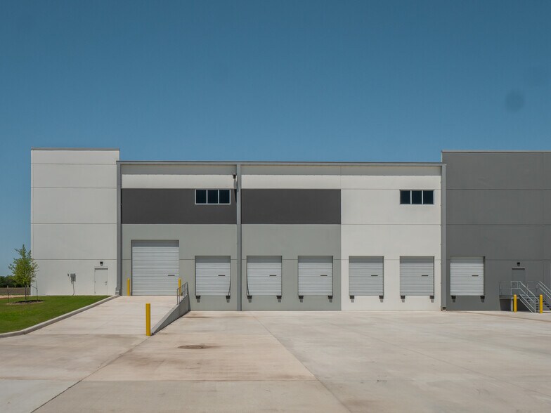 More Photos Of Tejas Way, Schertz Unknown For Lease