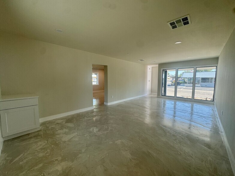 More Photos Of 5900 Wedgewood Ave, Carmichael Medical For Lease