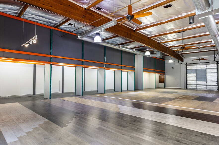 More Photos Of 12300 Denholm Dr, El Monte Warehouse For Sale