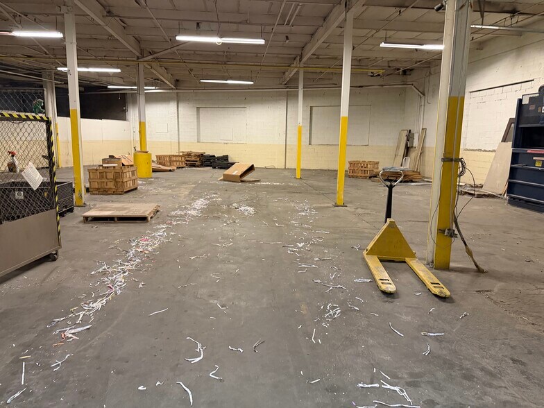 More Photos Of 2636 S Work St, Falconer Manufacturing For Lease