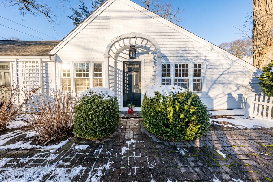 Primary Photo Of 413 Route 6A, East Sandwich Office Residential For Sale