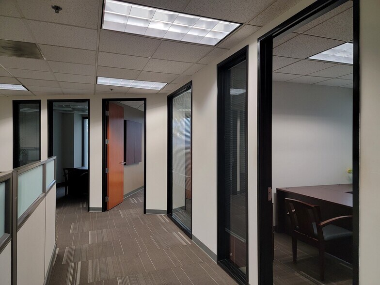 More Photos Of 3281 E Guasti Rd, Ontario Unknown For Lease