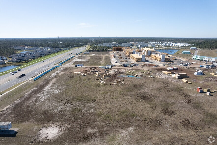 More Photos Of 335 Beachfront Dr, Saint Johns Freestanding For Lease