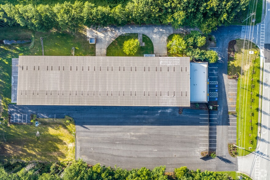 More Photos Of 3200 N Berkeley Lake Rd NW, Duluth Warehouse For Lease