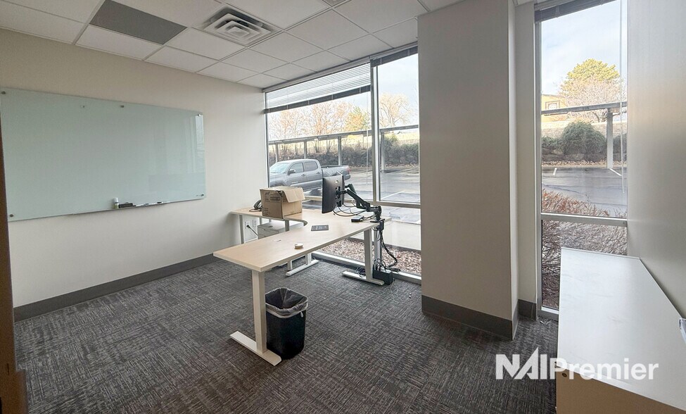 More Photos Of 6575 S Redwood Rd, Taylorsville Office For Lease
