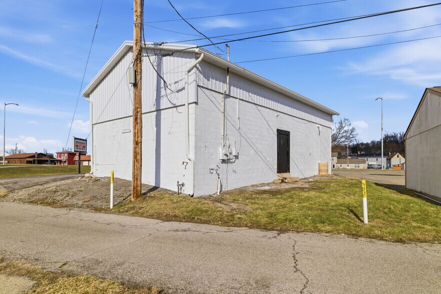 More Photos Of 400 5th Ave, New Brighton Auto Repair For Sale