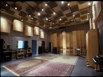 More Photos Of 500 Bishop St, Atlanta Theater Concert Hall For Lease