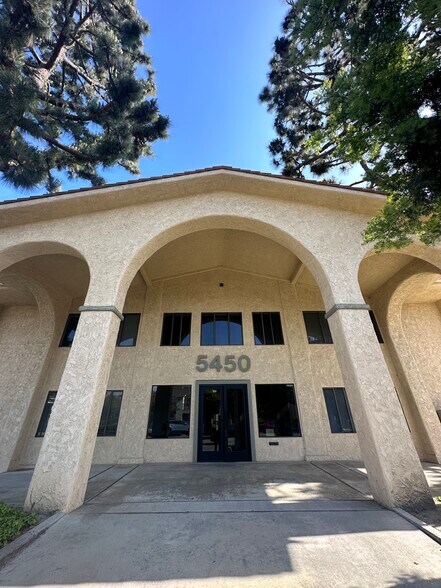 More Photos Of 5450 Ralston St, Ventura Office For Lease
