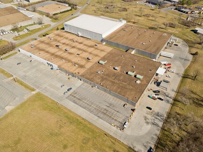 More Photos Of 188 Brooke Rd, Winchester Warehouse For Lease