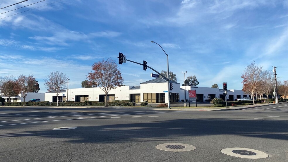 More Photos Of 2372 N Glassell St, Orange Unknown For Lease