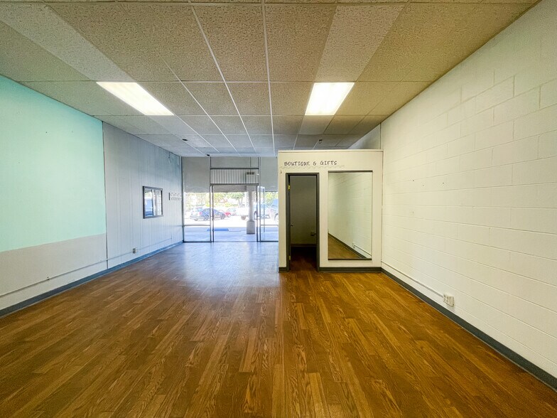 More Photos Of 100 N Ashwood Ave, Ventura General Retail For Sale