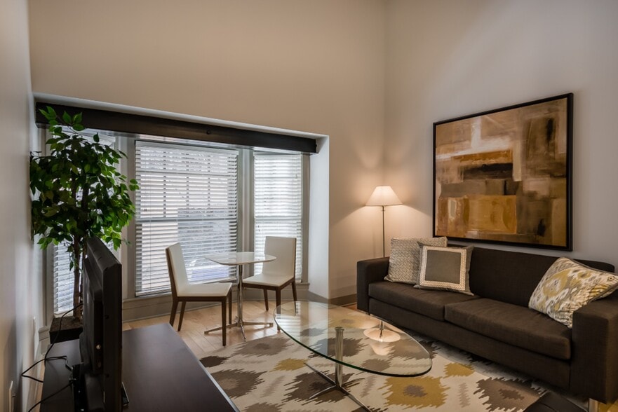 More Photos Of 106 S 11th St, Philadelphia Apartments For Lease