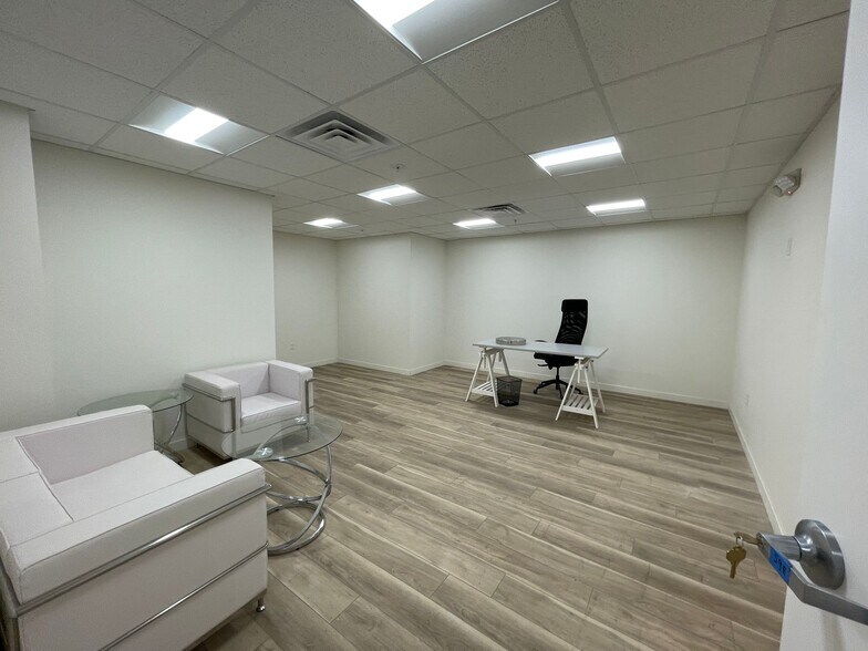 More Photos Of 9870 Marconi Dr, San Diego Manufacturing For Lease