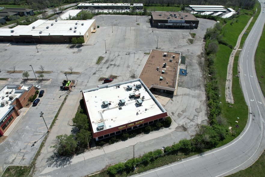 More Photos Of , Kansas City General Retail For Sale
