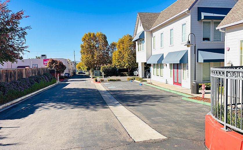 More Photos Of 43417-43423 Mission Blvd, Fremont Freestanding For Sale