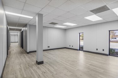 More Photos Of 7633 Cherokee St, Katy Warehouse For Sale