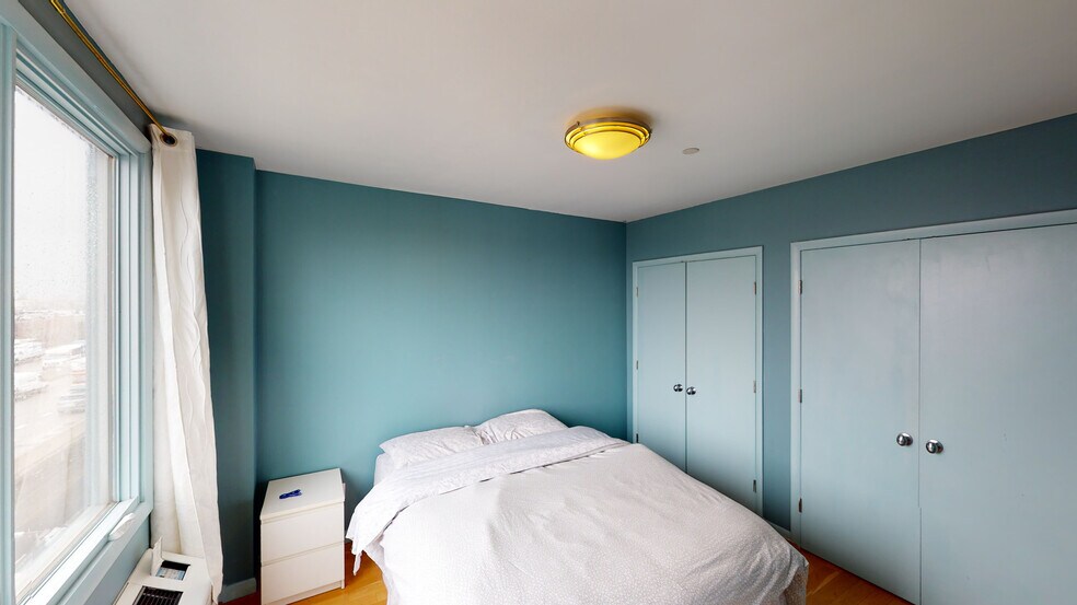 More Photos Of 518 Meeker Ave, Brooklyn Apartments For Sale