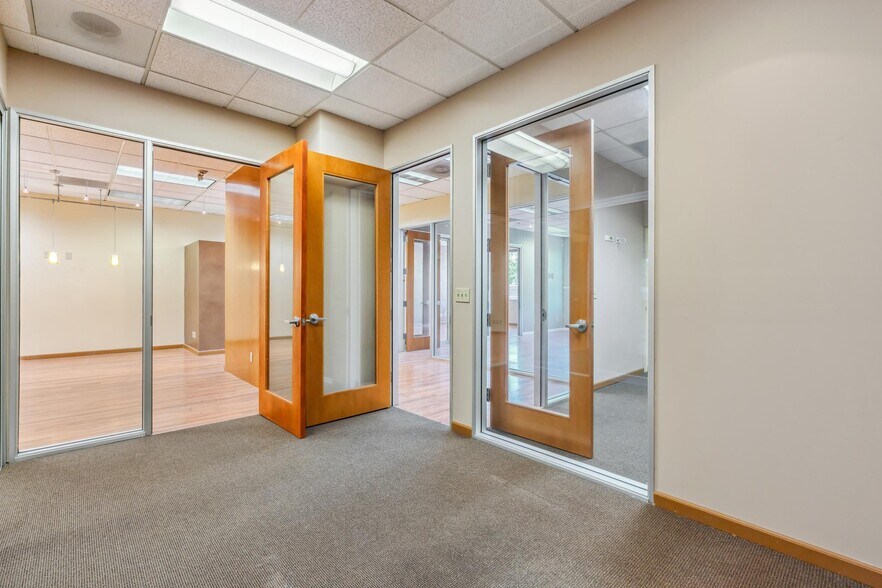 More Photos Of 1401 N Broadway, Walnut Creek Office For Lease