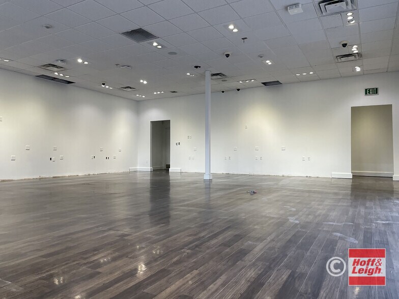 More Photos Of 7221 Sheridan Blvd, Westminster Freestanding For Lease