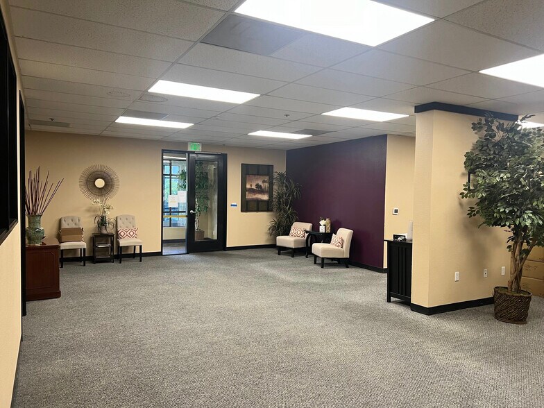 More Photos Of 588 San Ramon Valley Blvd, Danville Office Residential For Lease
