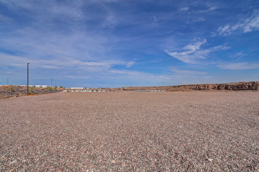 More Photos Of 2005 E Elwood St, Phoenix Land For Lease