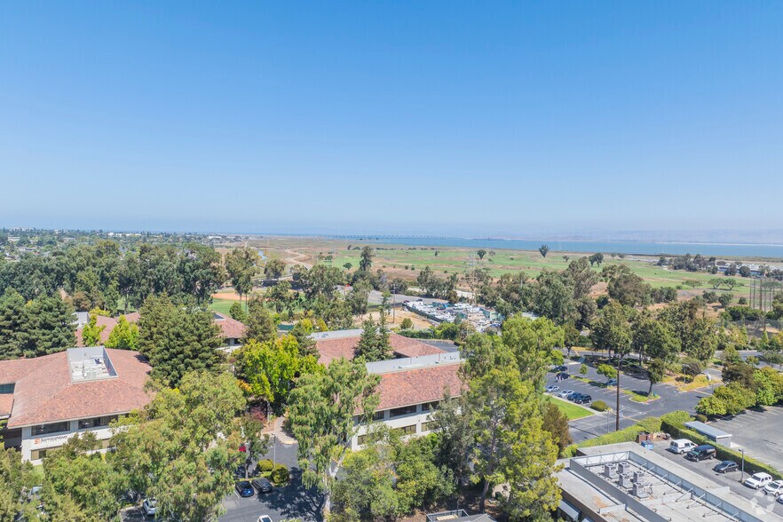 More Photos Of 2100 Geng Rd, Palo Alto Coworking Space