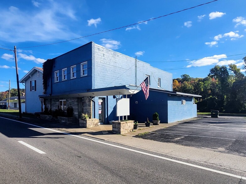 Primary Photo Of 712 Maccorkle Ave SW, South Charleston Veterinarian Kennel For Sale