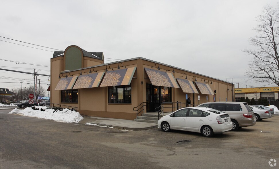 More Photos Of 1258 Deer Park Ave, North Babylon Restaurant For Lease