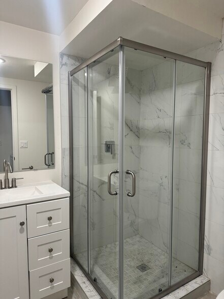 More Photos Of 4781 Cereza St, San Diego Apartments For Sale