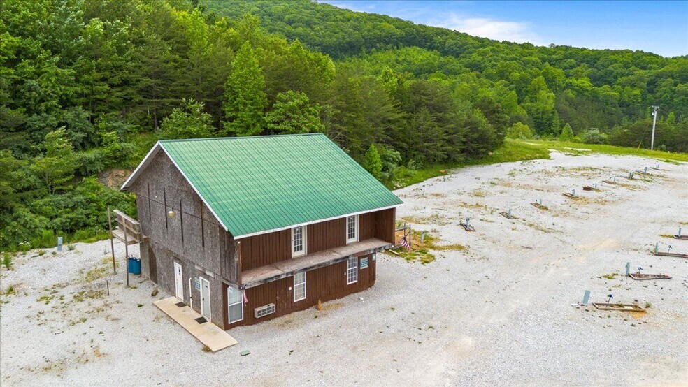 More Photos Of 269 Luther Seiber blvd, Pioneer Specialty For Sale