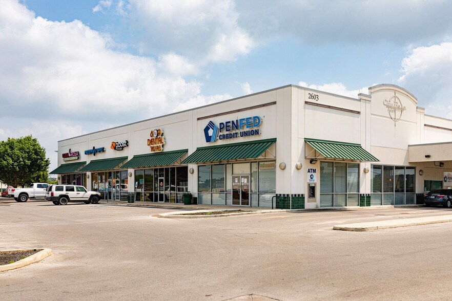 More Photos Of 2515 SE Military Dr, San Antonio General Retail For Sale