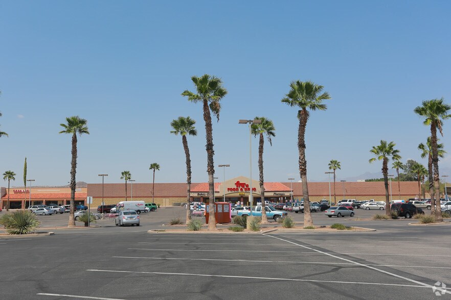 More Photos Of 3660 S 16th Ave, Tucson Unknown For Lease